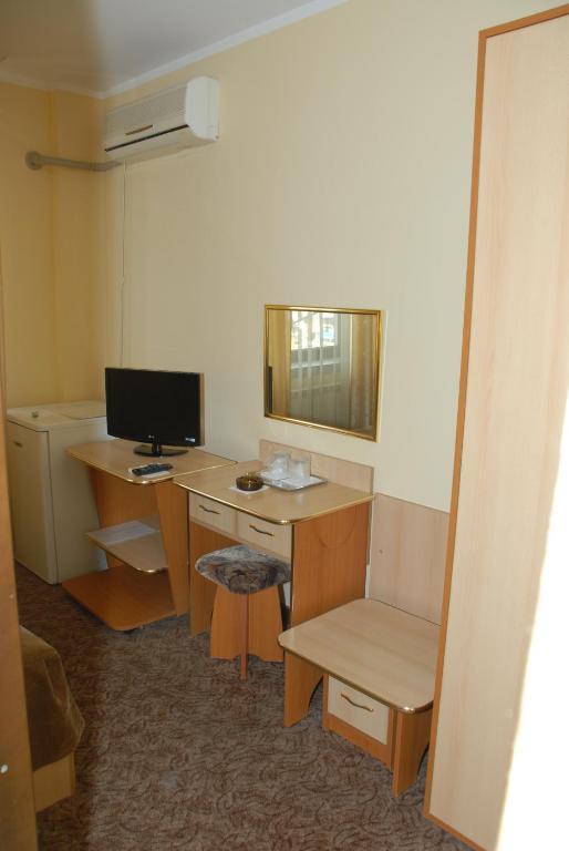 Pensiunea Turistica Europa 드로베타 투르누 세베린 객실 사진